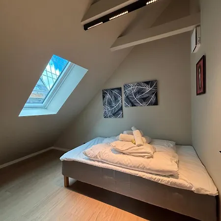 Beautiful 4 Bedroom In Sentrum * Bergen