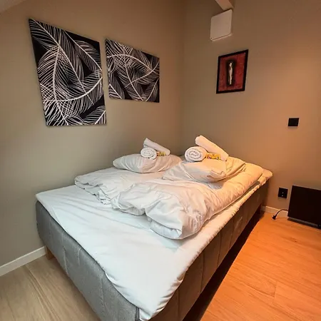 Beautiful 4 Bedroom In Sentrum *